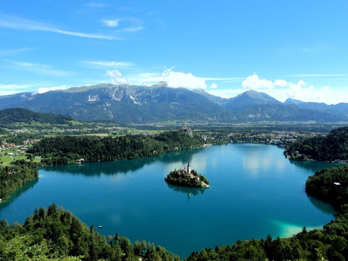 Slovenya